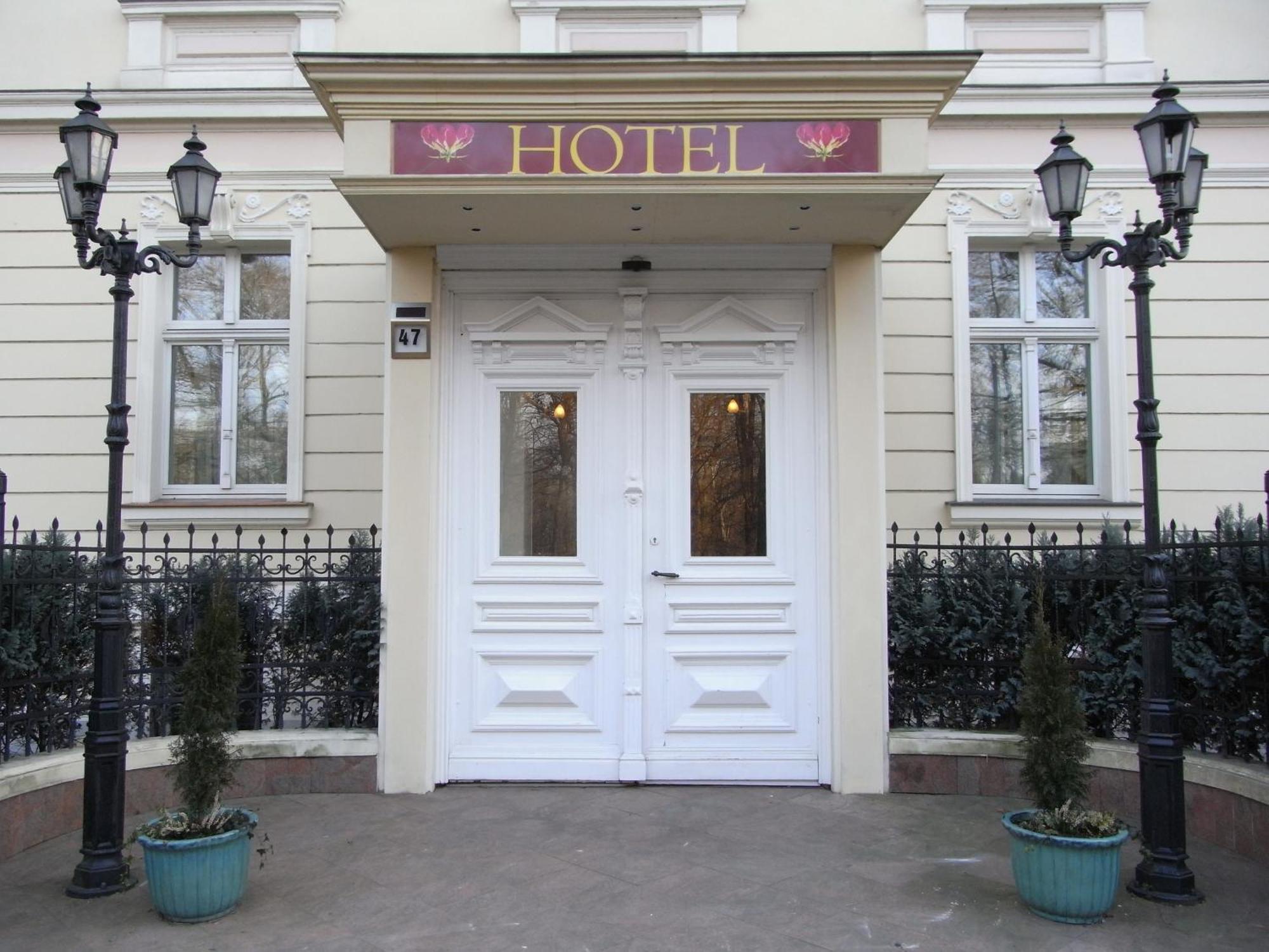 Hotel Palais Am Kleistpark à Frankfurt  Extérieur photo