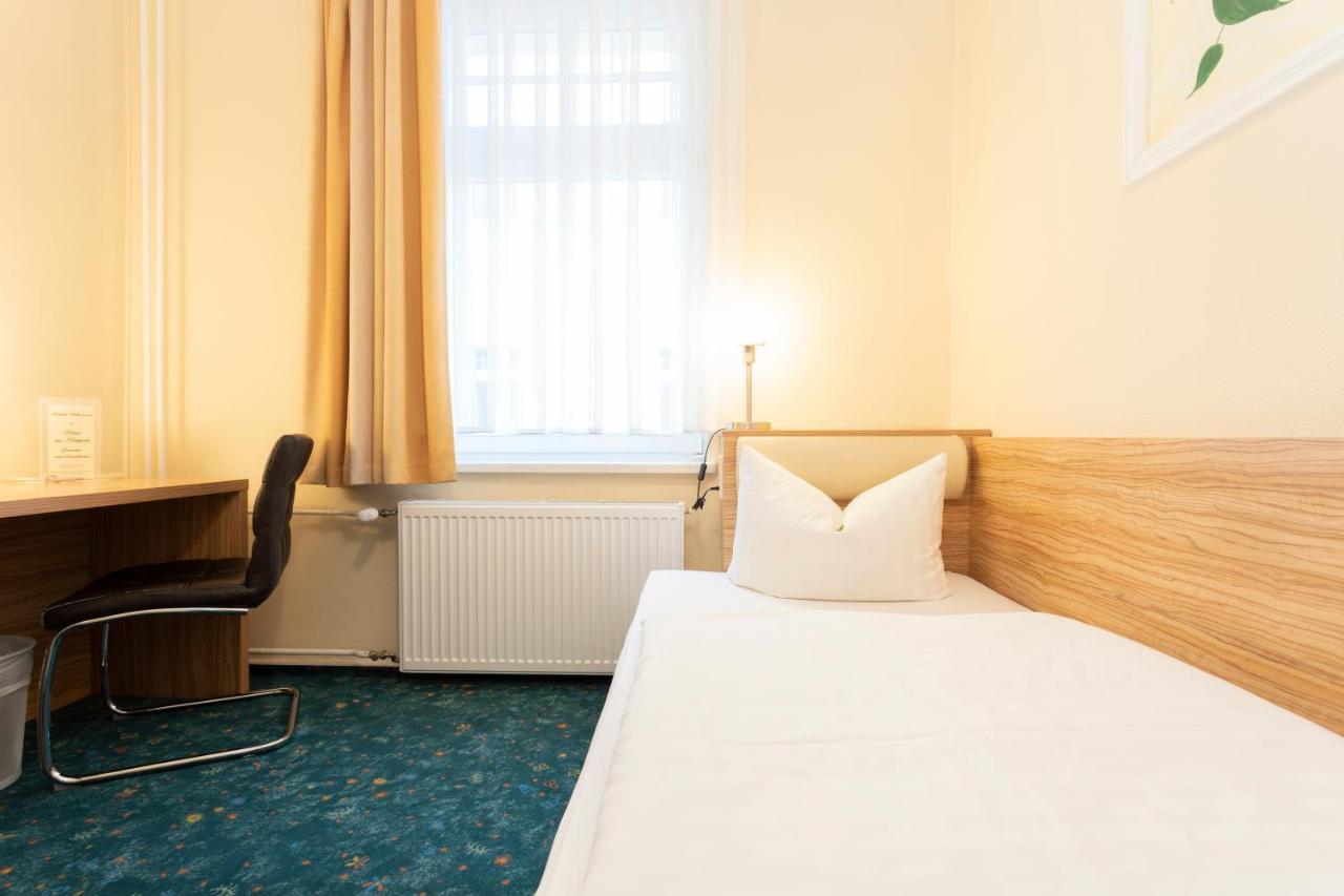 Hotel Palais Am Kleistpark à Frankfurt  Extérieur photo