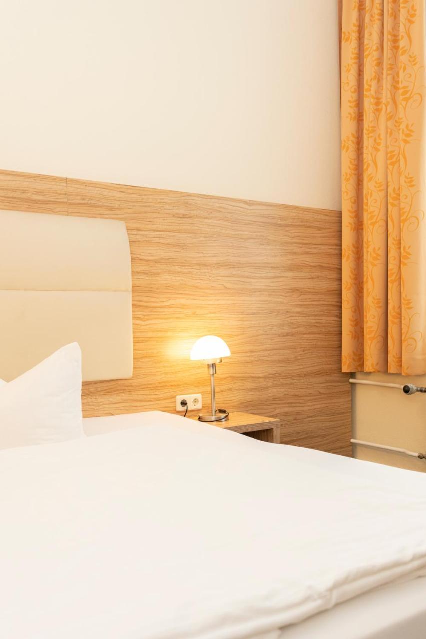 Hotel Palais Am Kleistpark à Frankfurt  Extérieur photo