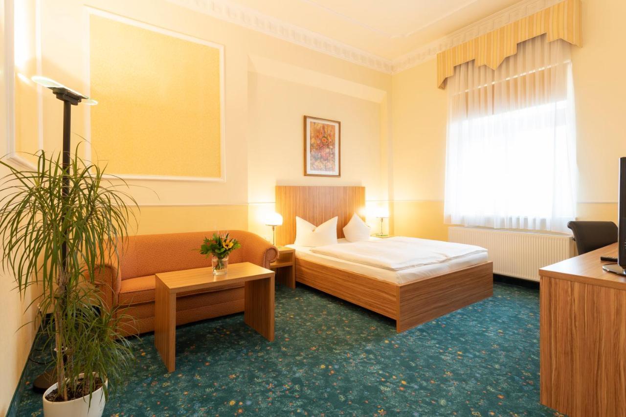Hotel Palais Am Kleistpark à Frankfurt  Extérieur photo